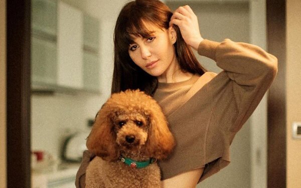 "We must behave like humans and protect the strays " - Actress Giorgia Andriani Showing Her Concern For Strays On The Upcoming Holi Festival