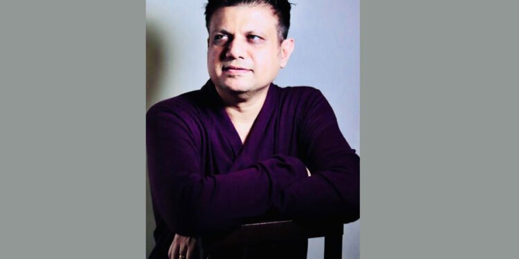 Do you want to transform your business and learn How to Strategise your Business? Discuss Free with Renowned Astro Business Strategist Hirav Shah