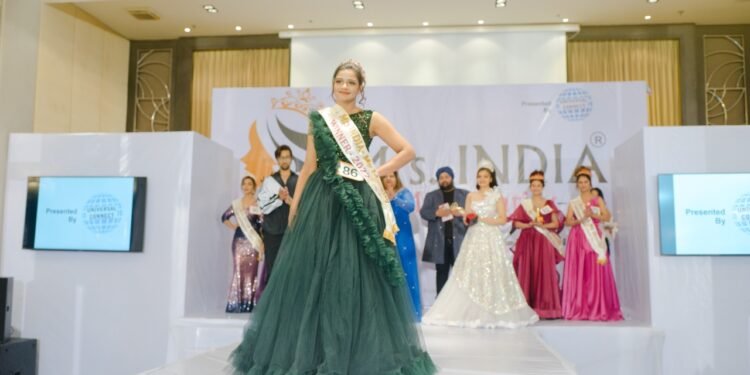 Dietician Vaishali Verma crowned as winner Mrs.INDIA My Identity 2022