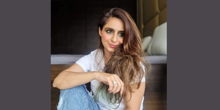 "I aim to maintain authenticity in my posts and stories while keeping them visually appealing to the audience" - Alisha Arsiwalla