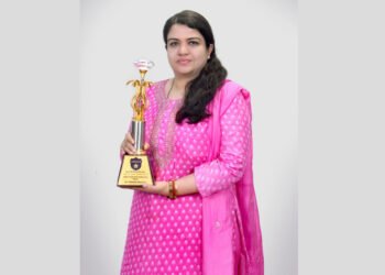 Dr. Meenu Sharma Registered Her Name In Influencer Book Of World Records