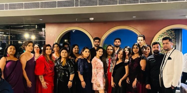 Lounge Fashion Week by MagicDust Creations A Spectacular Showcase of Plus Size Designer Somwya Sharma's Collection