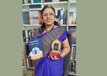 Usha Kiran Moodgal awarded Durga Shakti Excellence Award for her outstanding contribution to Hindi Literature
