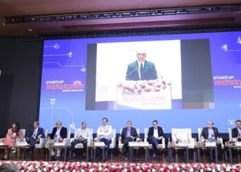 Startup Reporter Unveils Top 30 Women Leaders of India 2024 at the Inaugural day of 3day Grand Event Startup Mahakumbh at Bharat Mandapam