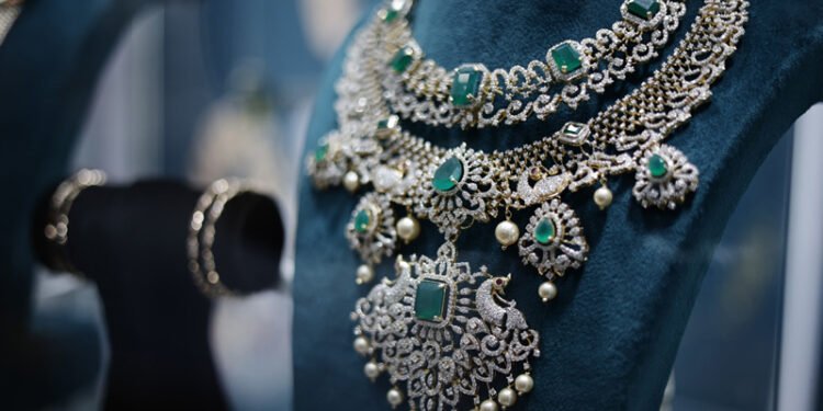 South India’s Jewellery Prowess Shines at Hyderabad Jewellery Pearl & Gem Fair 2024, featuring over 200,000 designs