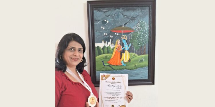Artist Bhagyashree Godbole honoured with Manikarnika Amrita Sher- Gil Art Award