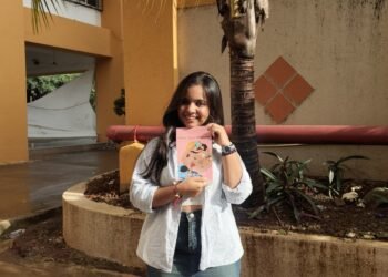 Smilee Prashant Bhatt, When Love Remains, New Poetry Collection, Digital Golgappa,